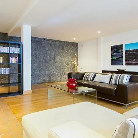 B Mamma Mia Lanzarote Villa