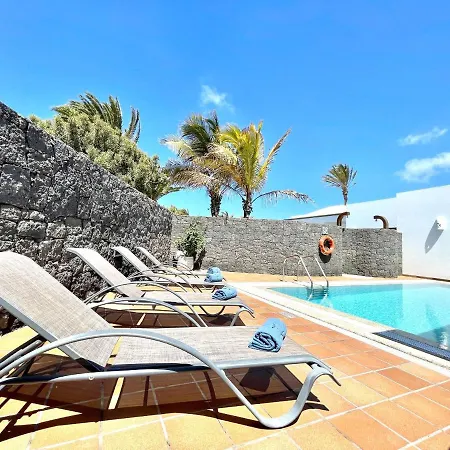 فيلة B Mamma Mia Lanzarote *